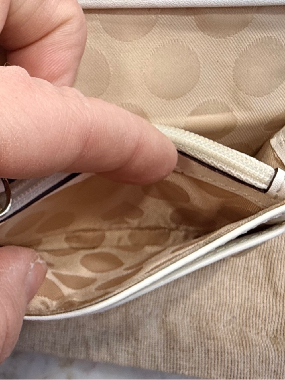 kate spade Cream Leather Small Bow-Accent Wallet - Picture 10 of 14